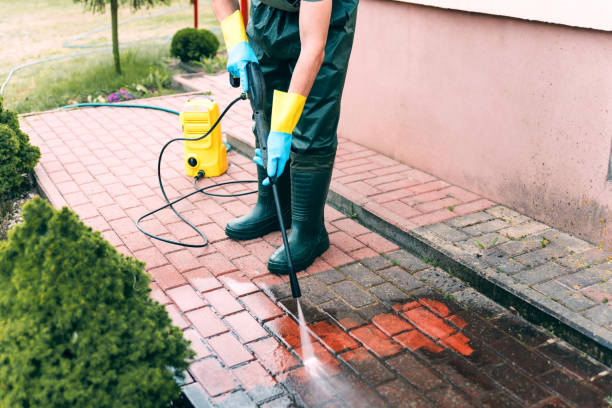 Professional Pressure washing in Belleville, KS